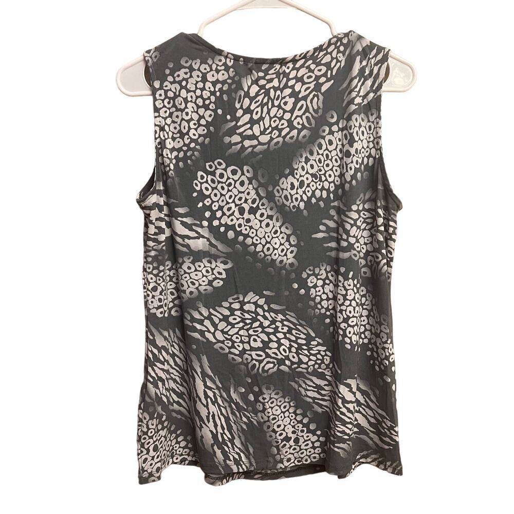 Travel Smith Women's Gray White Cheetah Print Sleeveless Blouse Tank Size Medium - Picture 4 of 7
